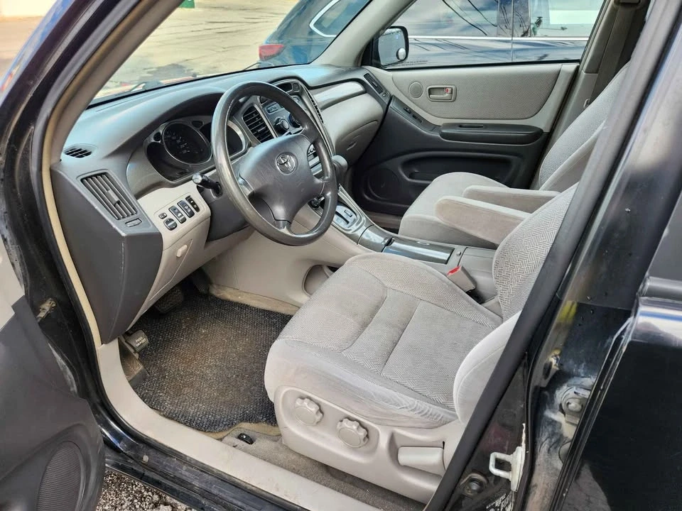 2003 Toyota Highlander - Image 5 of 8