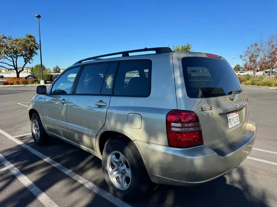 2003 Toyota Highlander - Image 4 of 8