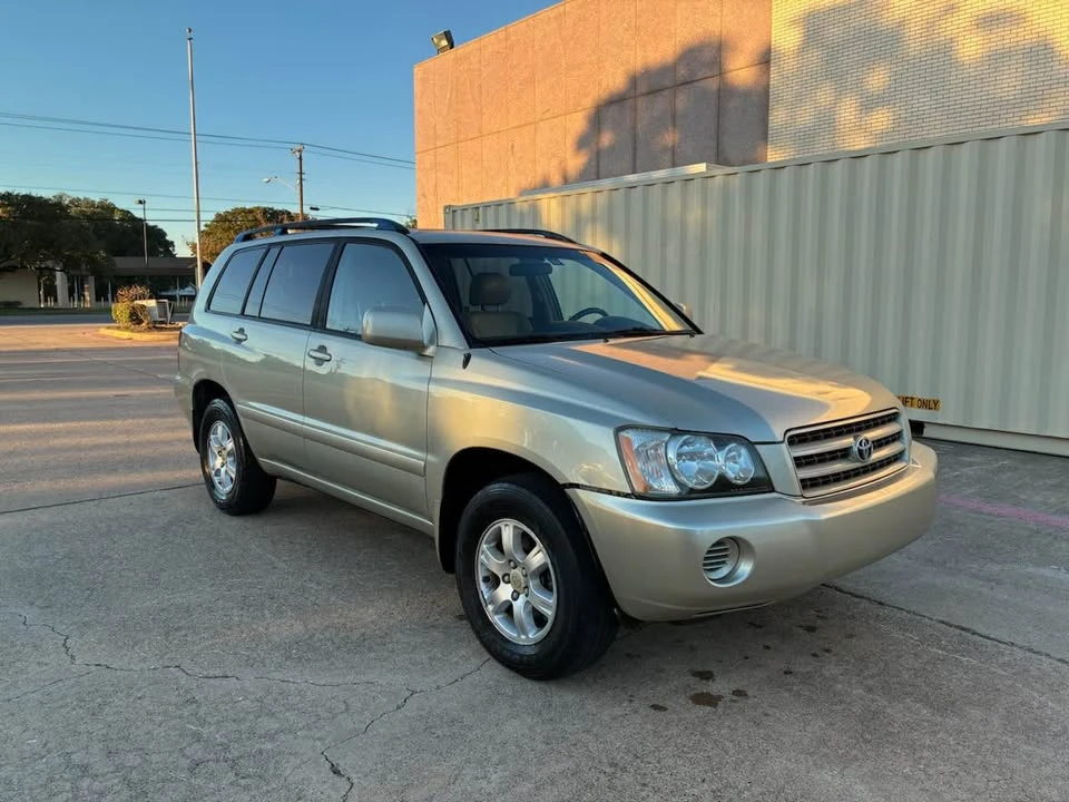 2003 Toyota Highlander - Image 3 of 12