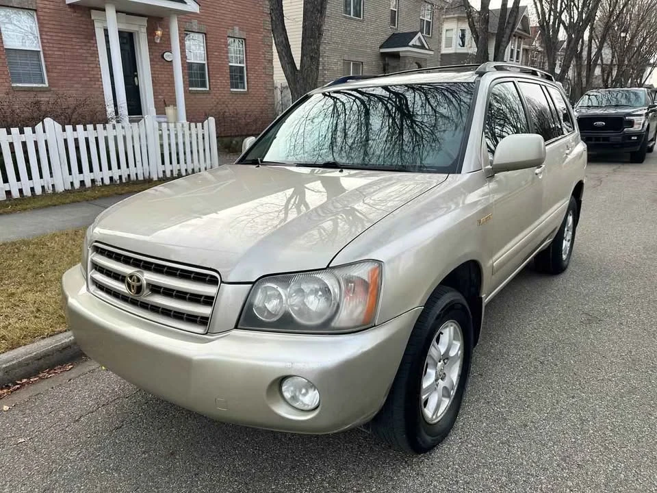 2003 Toyota Highlander - Image 2 of 13