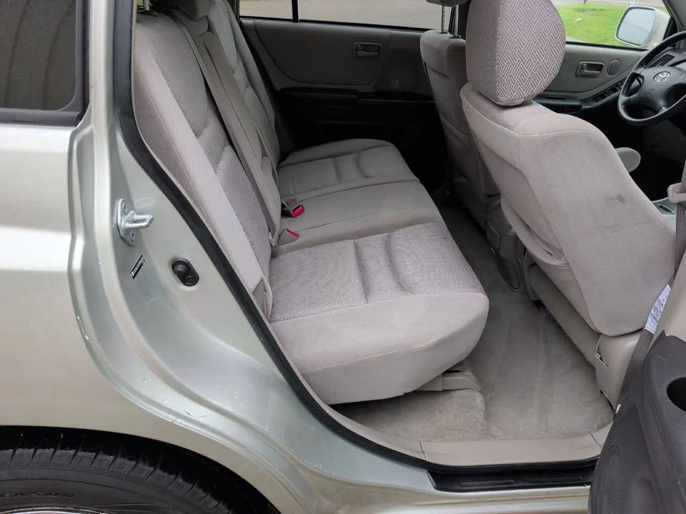 2003 Toyota Highlander - Image 19 of 20