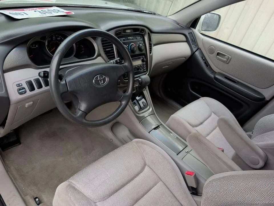 2003 Toyota Highlander - Image 15 of 20