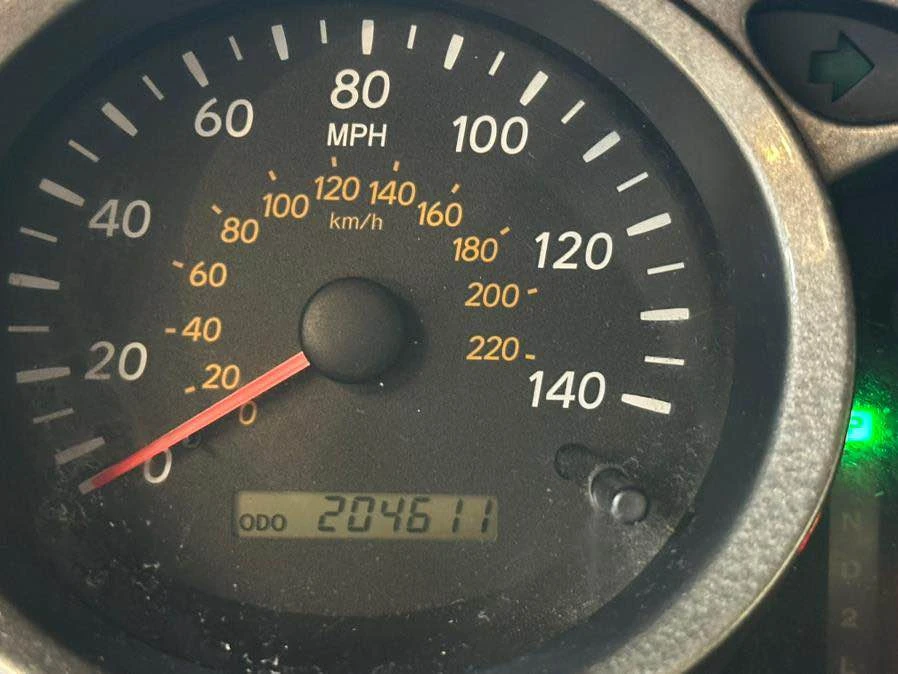2003 Toyota Highlander - Image 8 of 9