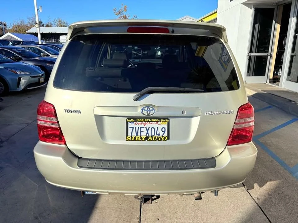 2003 Toyota Highlander - Image 3 of 19