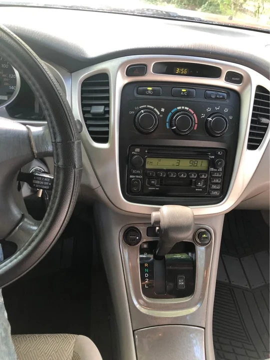 2003 Toyota Highlander - Image 8 of 8