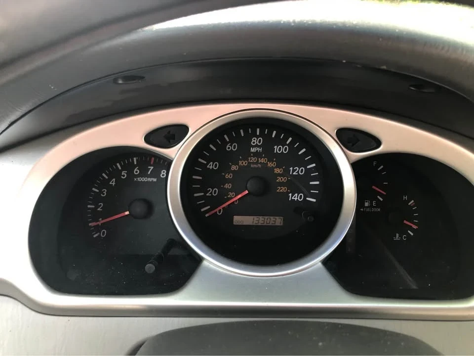 2003 Toyota Highlander - Image 7 of 8