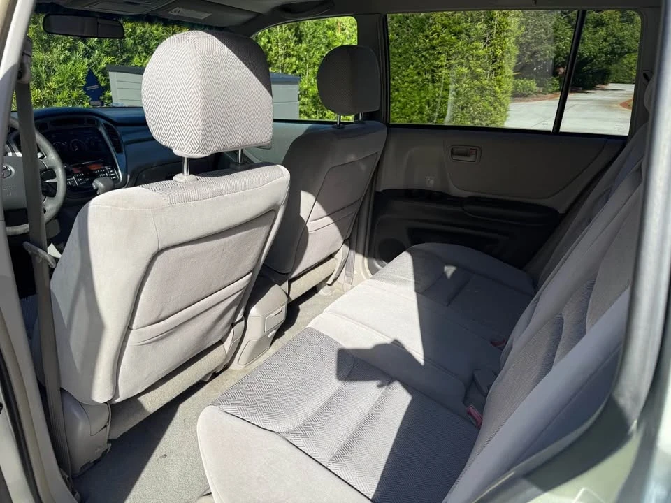 2003 Toyota Highlander - Image 8 of 9