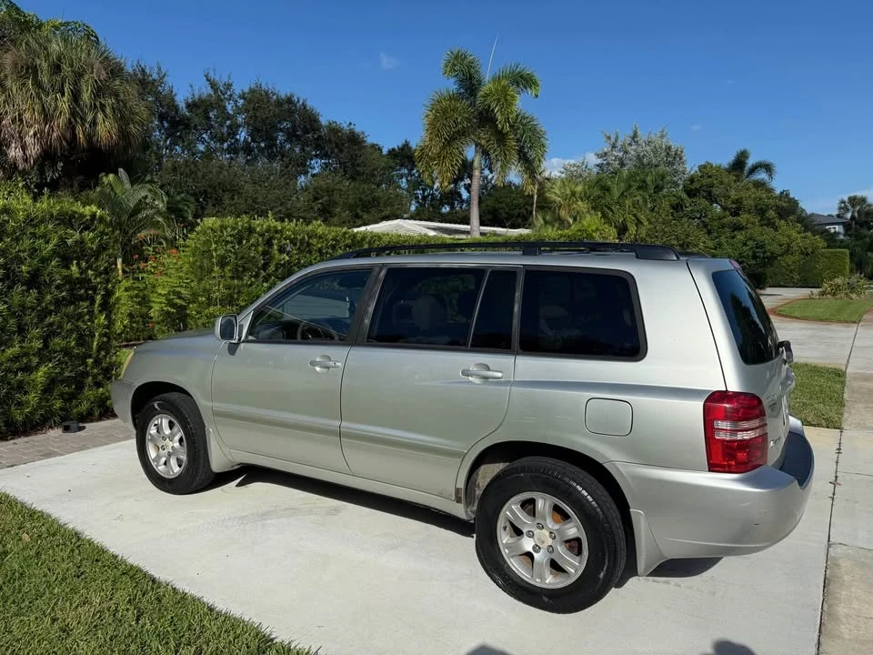 2003 Toyota Highlander - Image 4 of 9