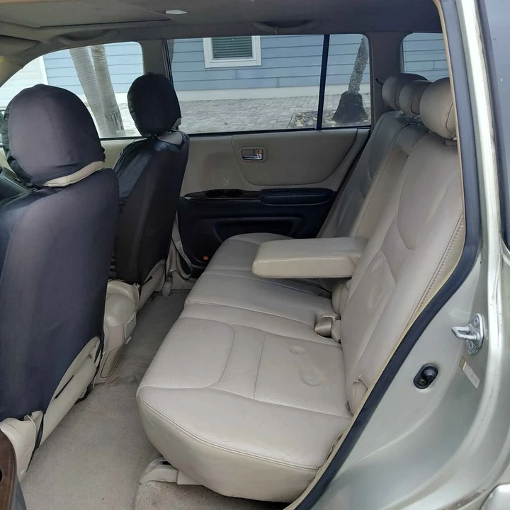 2003 Toyota Highlander - Image 8 of 10