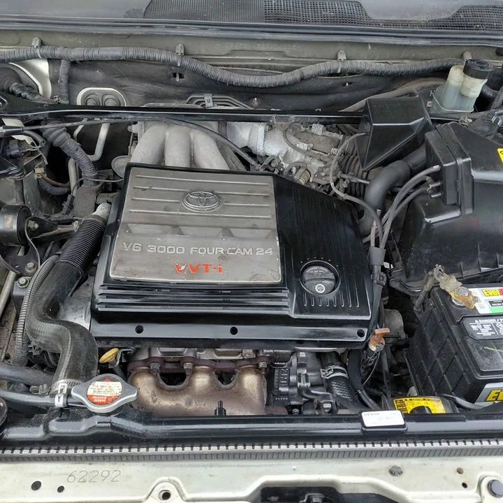 2003 Toyota Highlander - Image 5 of 10