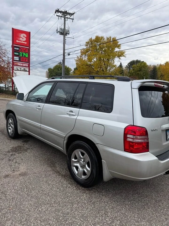 2003 Toyota Highlander - Image 3 of 13
