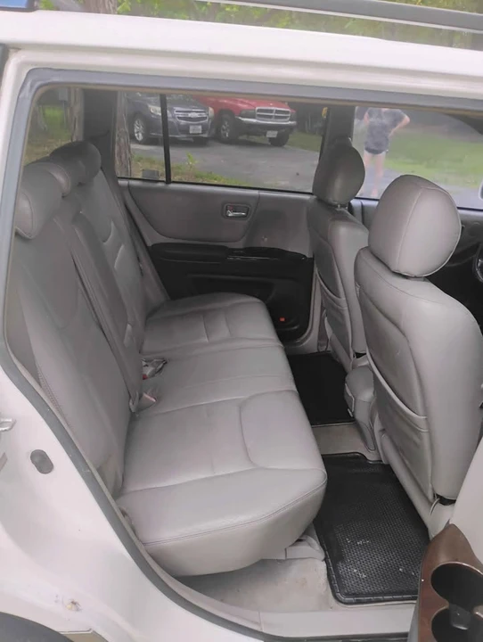 2003 Toyota Highlander - Image 2 of 11