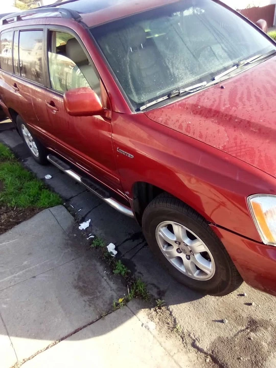 2003 Toyota Highlander - Image 2 of 6