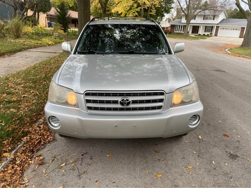 2003 Toyota Highlander - Image 4 of 10