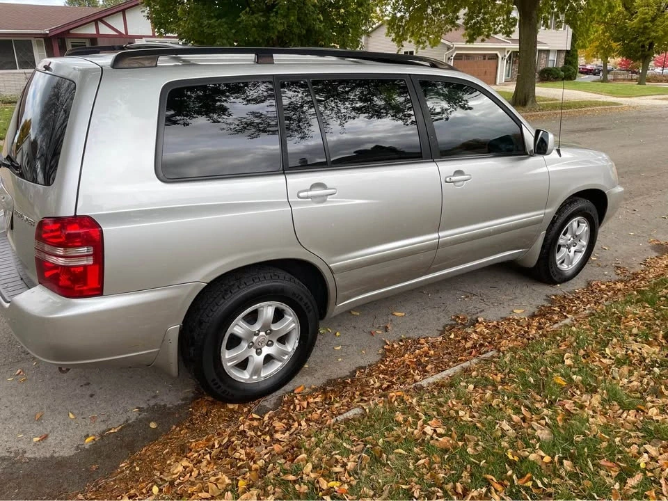 2003 Toyota Highlander - Image 3 of 10