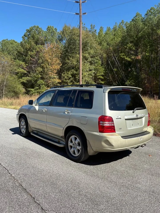 2003 Toyota Highlander - Image 5 of 10