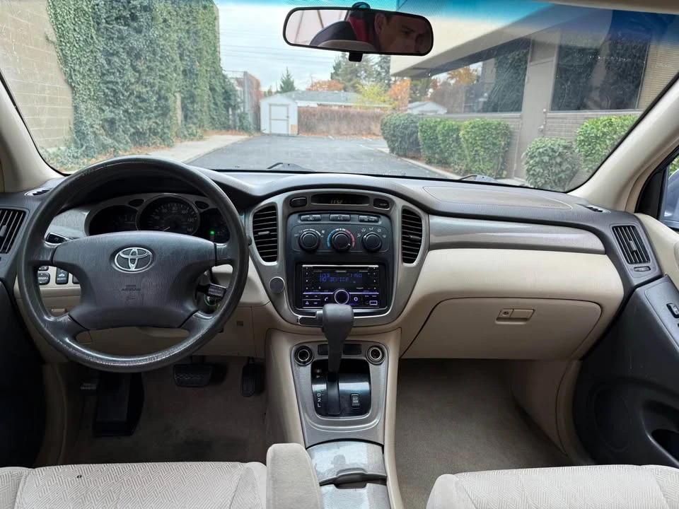 2003 Toyota Highlander - Image 9 of 10