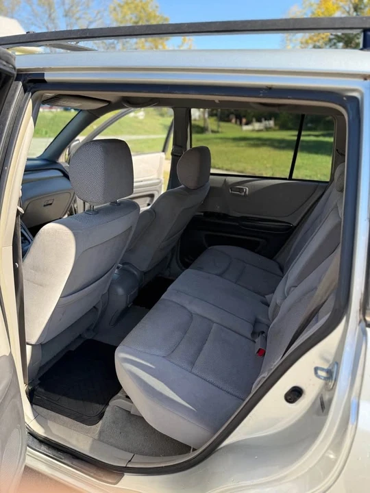 2003 Toyota Highlander - Image 12 of 13