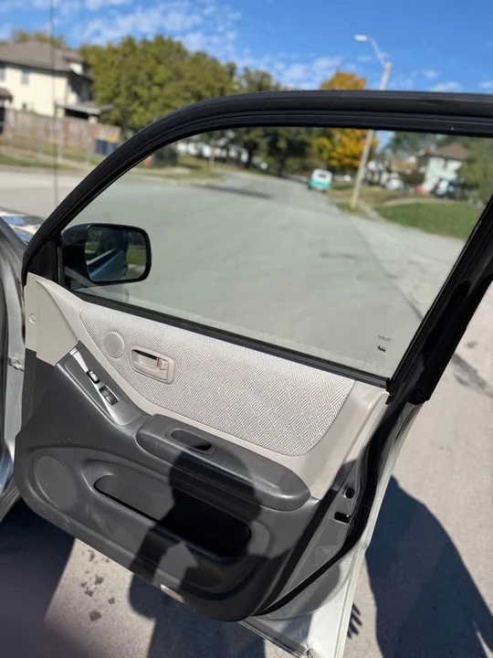 2003 Toyota Highlander - Image 8 of 13