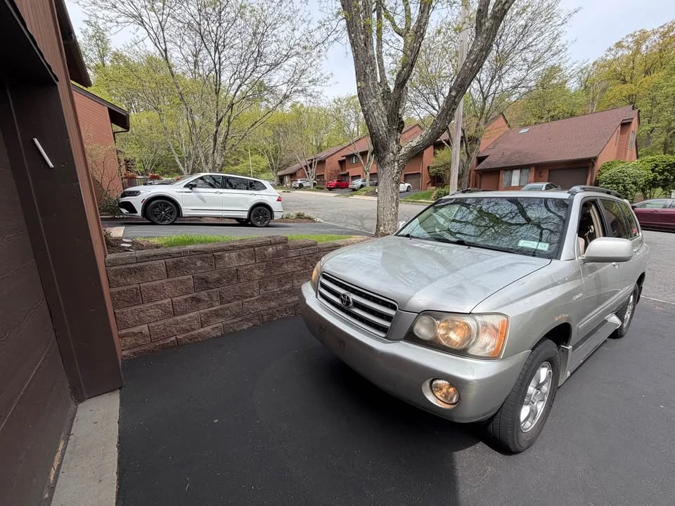 2003 Toyota Highlander - Image 11 of 12