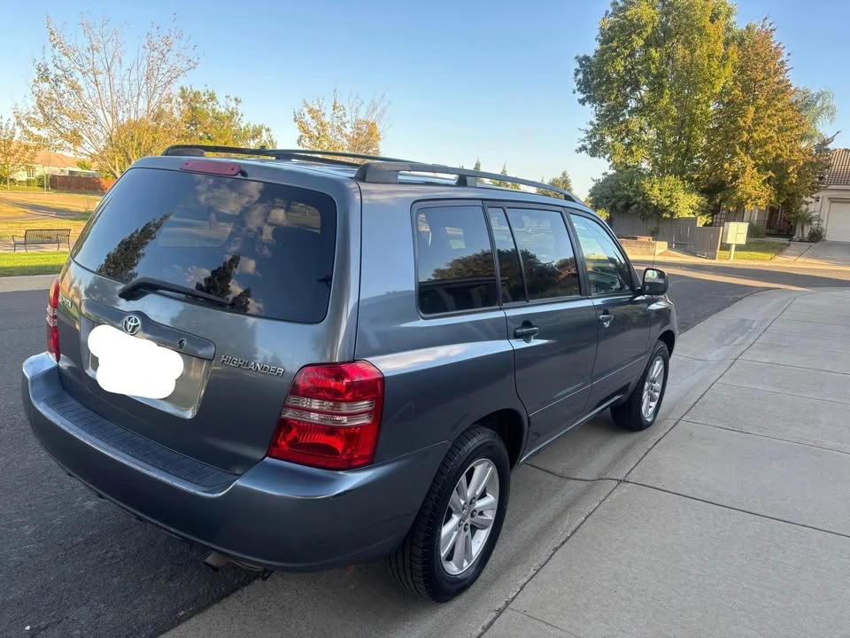2003 Toyota Highlander - Image 3 of 9