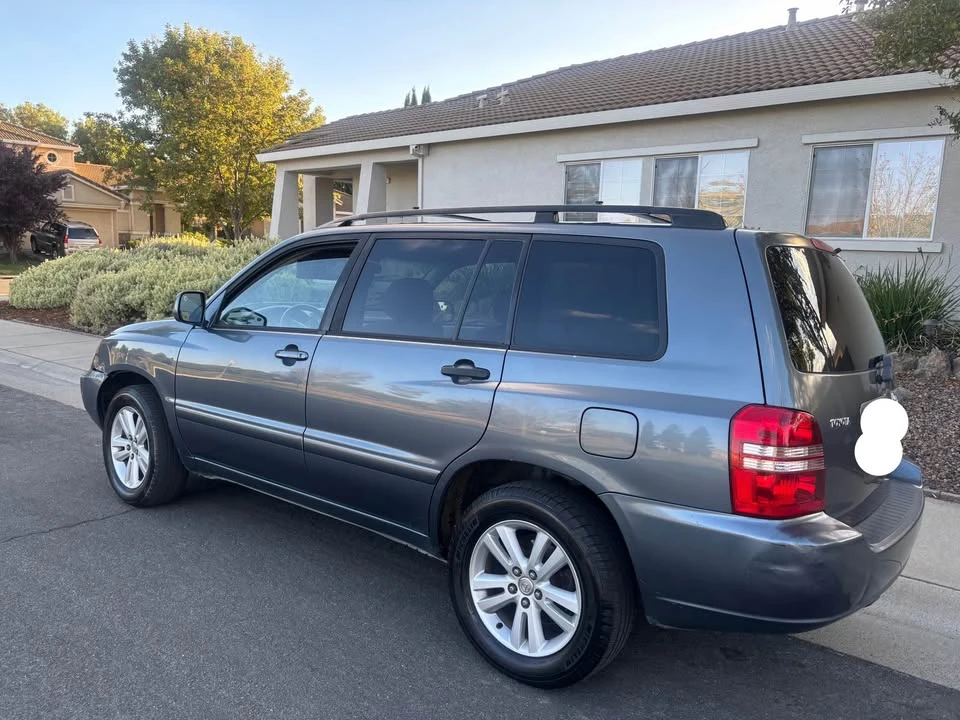 2003 Toyota Highlander - Image 2 of 9