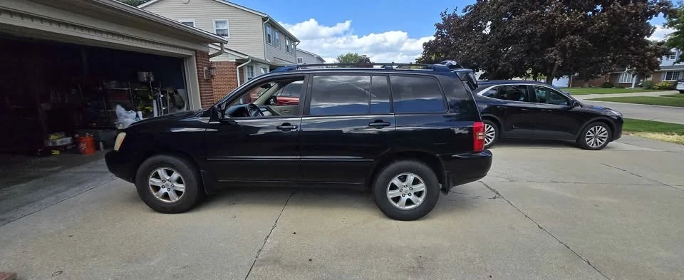 2003 Toyota Highlander - Image 3 of 9