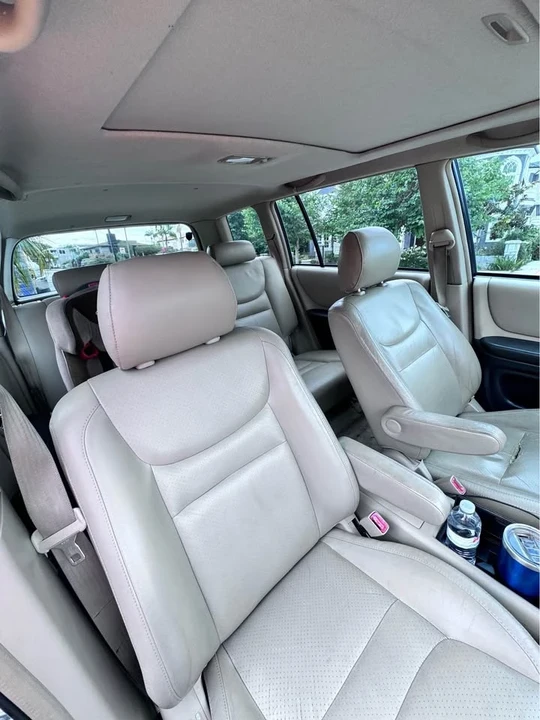 2003 Toyota Highlander - Image 8 of 11