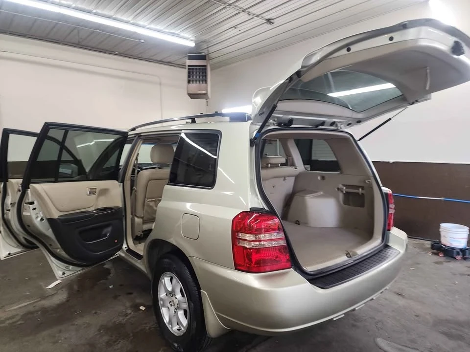 2003 Toyota Highlander - Image 7 of 18