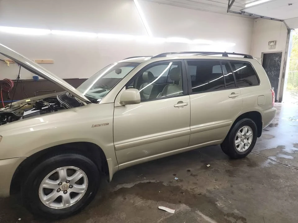 2003 Toyota Highlander - Image 5 of 18