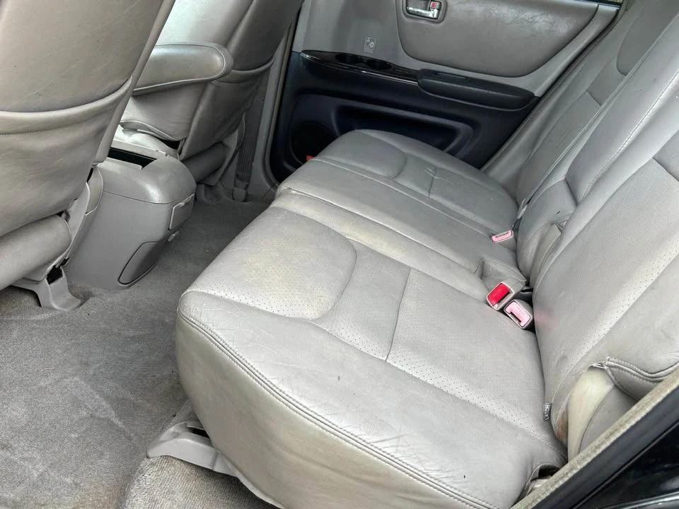 2003 Toyota Highlander - Image 8 of 17