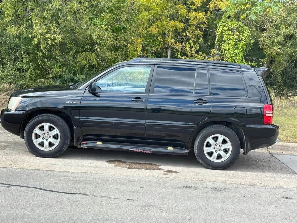 2003 Toyota Highlander - Image 3 of 17