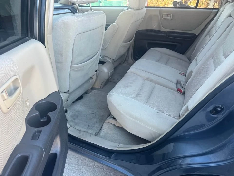 2003 Toyota Highlander - Image 12 of 13