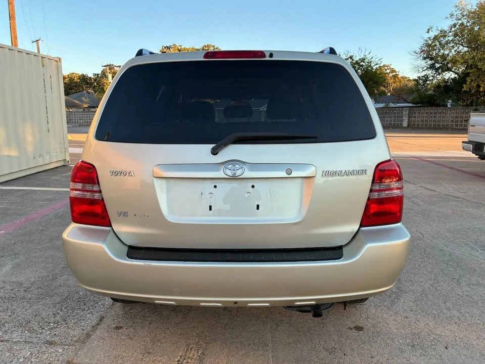 2003 Toyota Highlander - Image 5 of 12