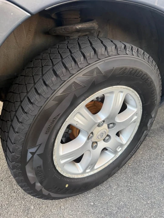 2003 Toyota Highlander - Image 11 of 13