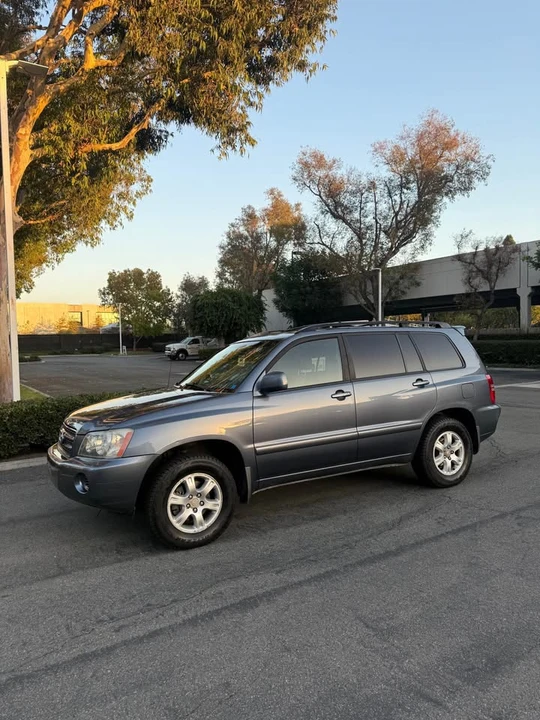 2003 Toyota Highlander - Image 7 of 13