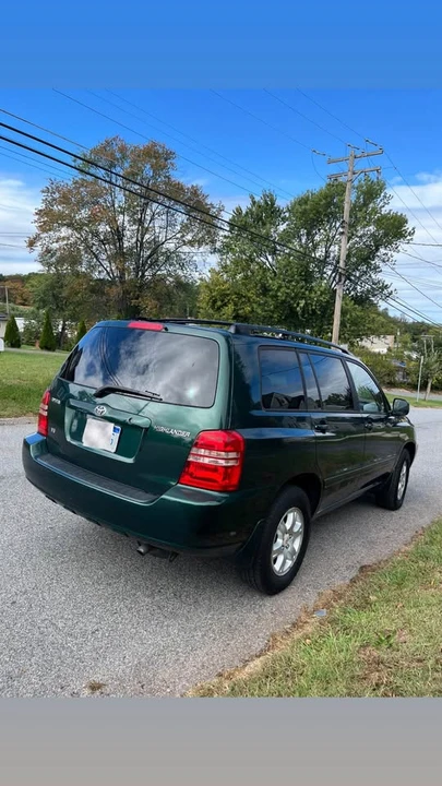 2003 Toyota Highlander - Image 8 of 13