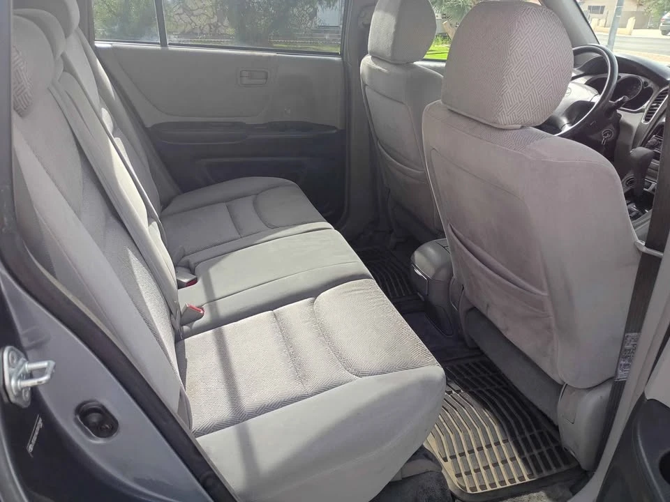 2003 Toyota Highlander - Image 7 of 14