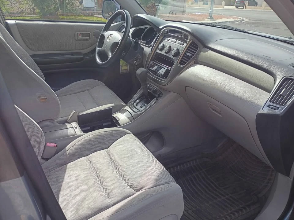 2003 Toyota Highlander - Image 12 of 14