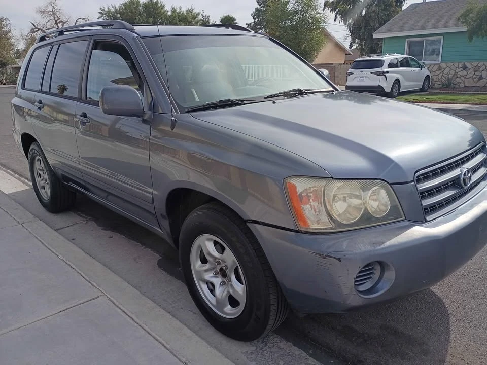 2003 Toyota Highlander - Image 3 of 14
