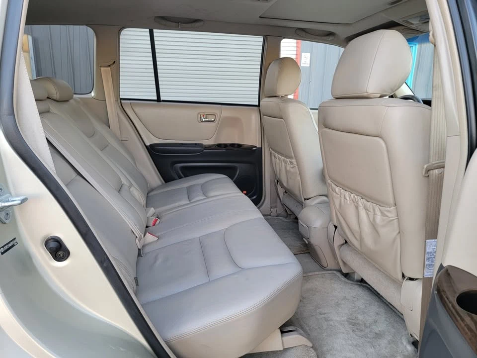 2003 Toyota Highlander - Image 12 of 17