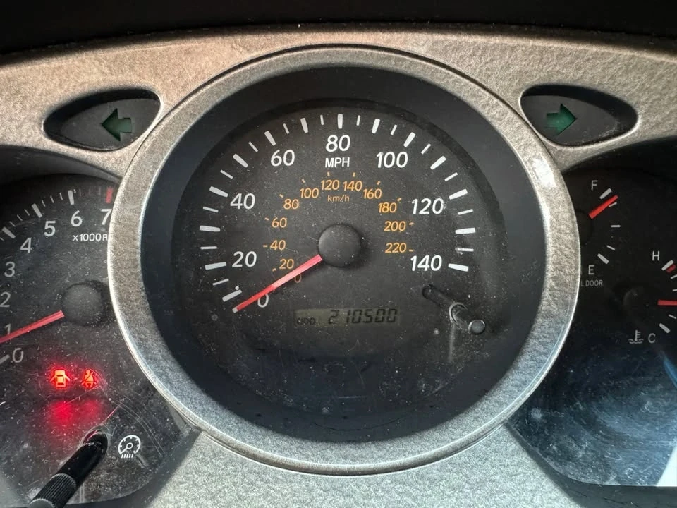 2003 Toyota Highlander - Image 14 of 15