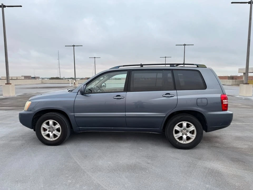 2003 Toyota Highlander - Image 6 of 15