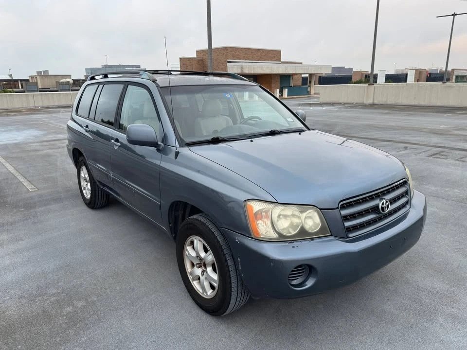 2003 Toyota Highlander - Image 2 of 15