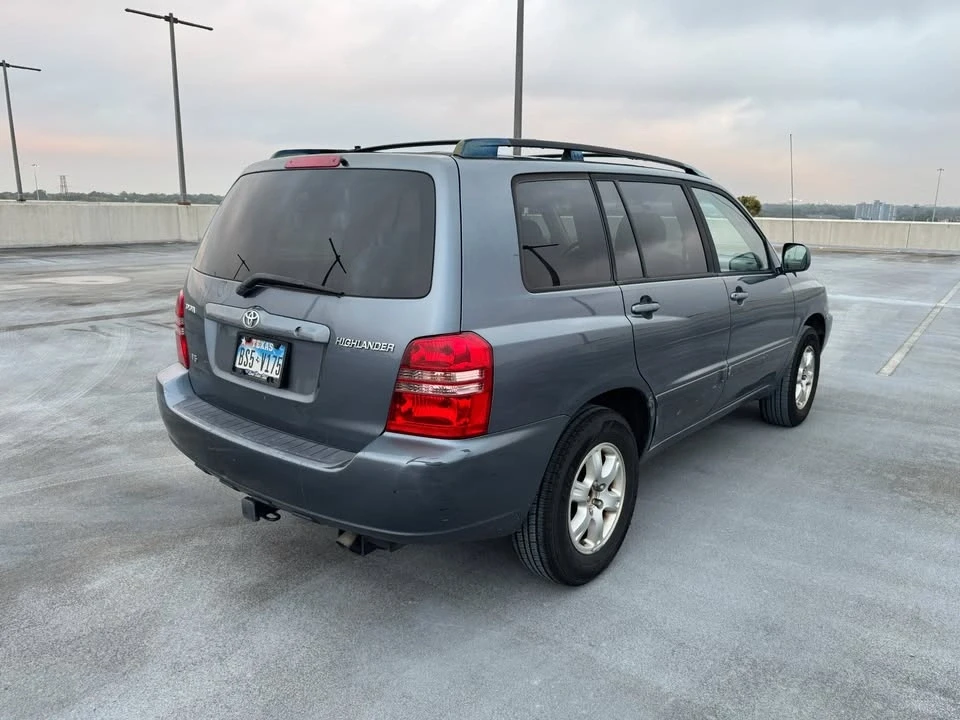 2003 Toyota Highlander - Image 3 of 15