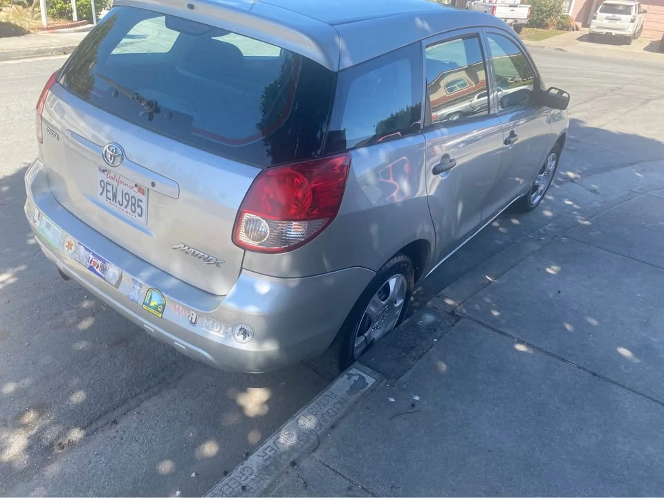 2003 Toyota Matrix 1st Gen - Image 11 of 13