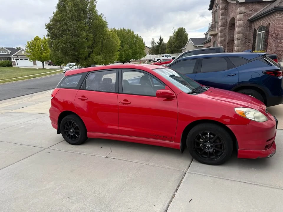 2003 Toyota Matrix 1st Gen - Image 2 of 13