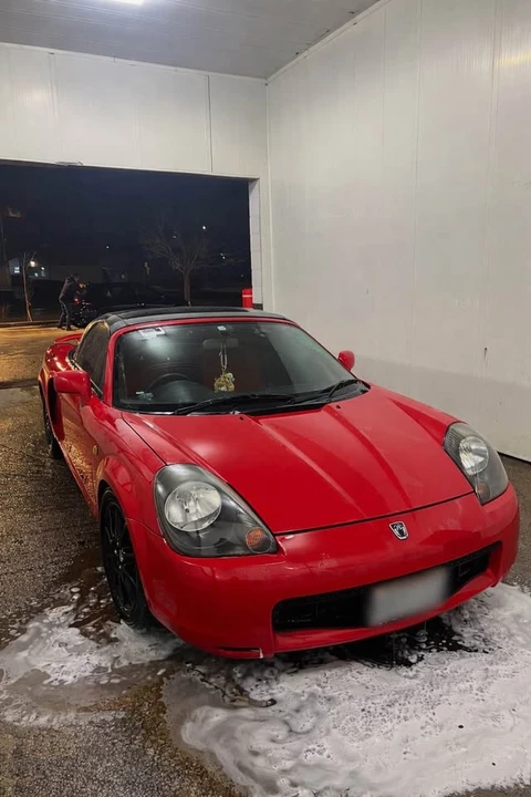 2003 Toyota MR2 Spyder/MR-S - Image 3 of 7