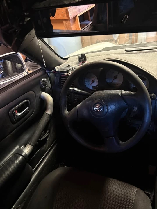 2003 Toyota MR2 Spyder/MR-S - Image 12 of 19