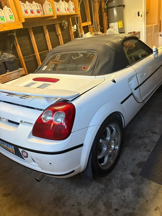 2003 Toyota MR2 Spyder/MR-S - Image 8 of 19